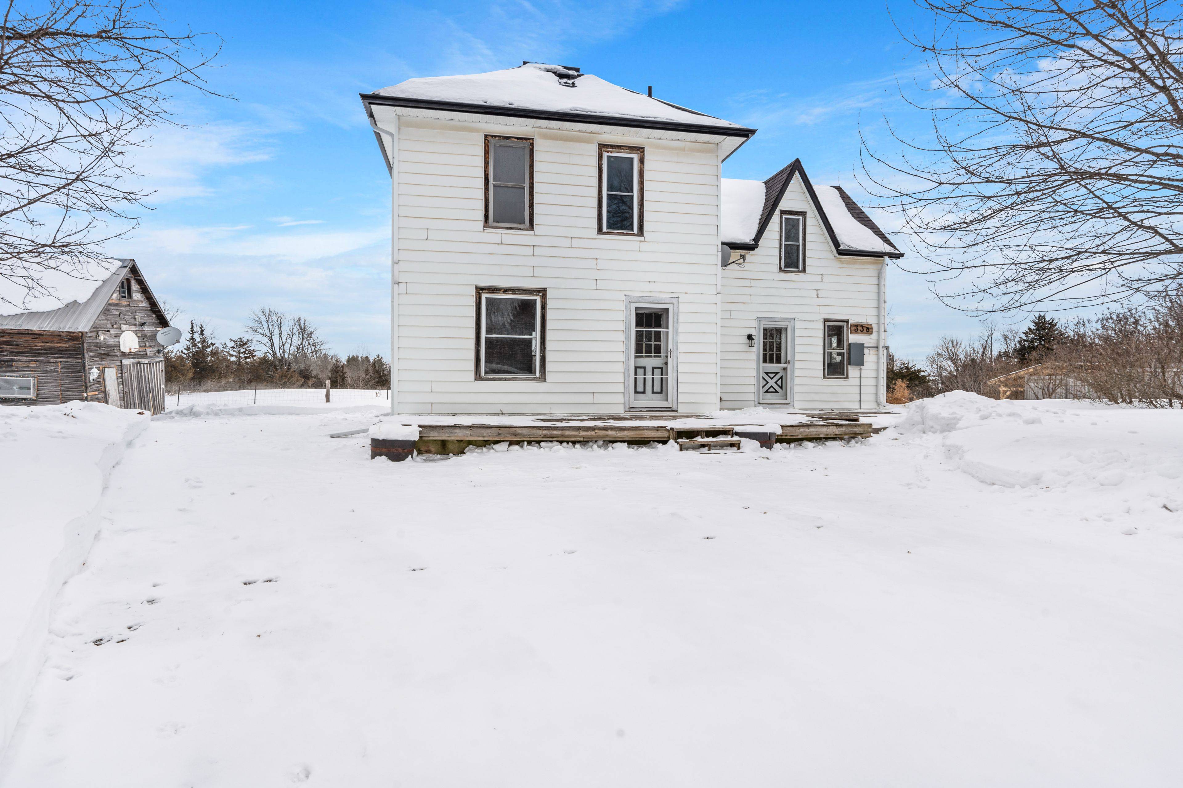 Frontenac, ON K0H 1T0,338 Burridge RD