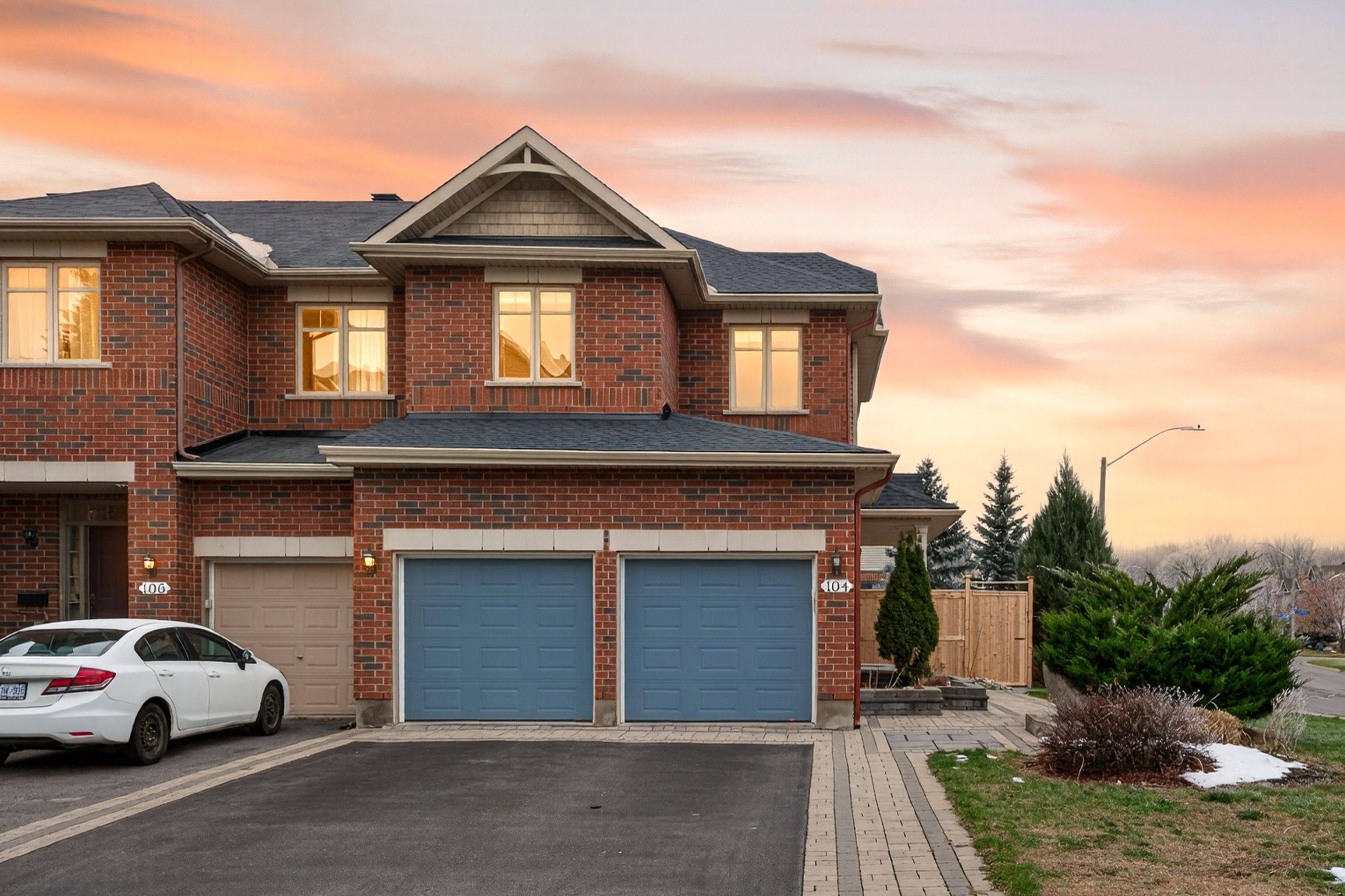 Blossom Park - Airport And Area, ON K1V 2K5,104 Eye Bright CRES