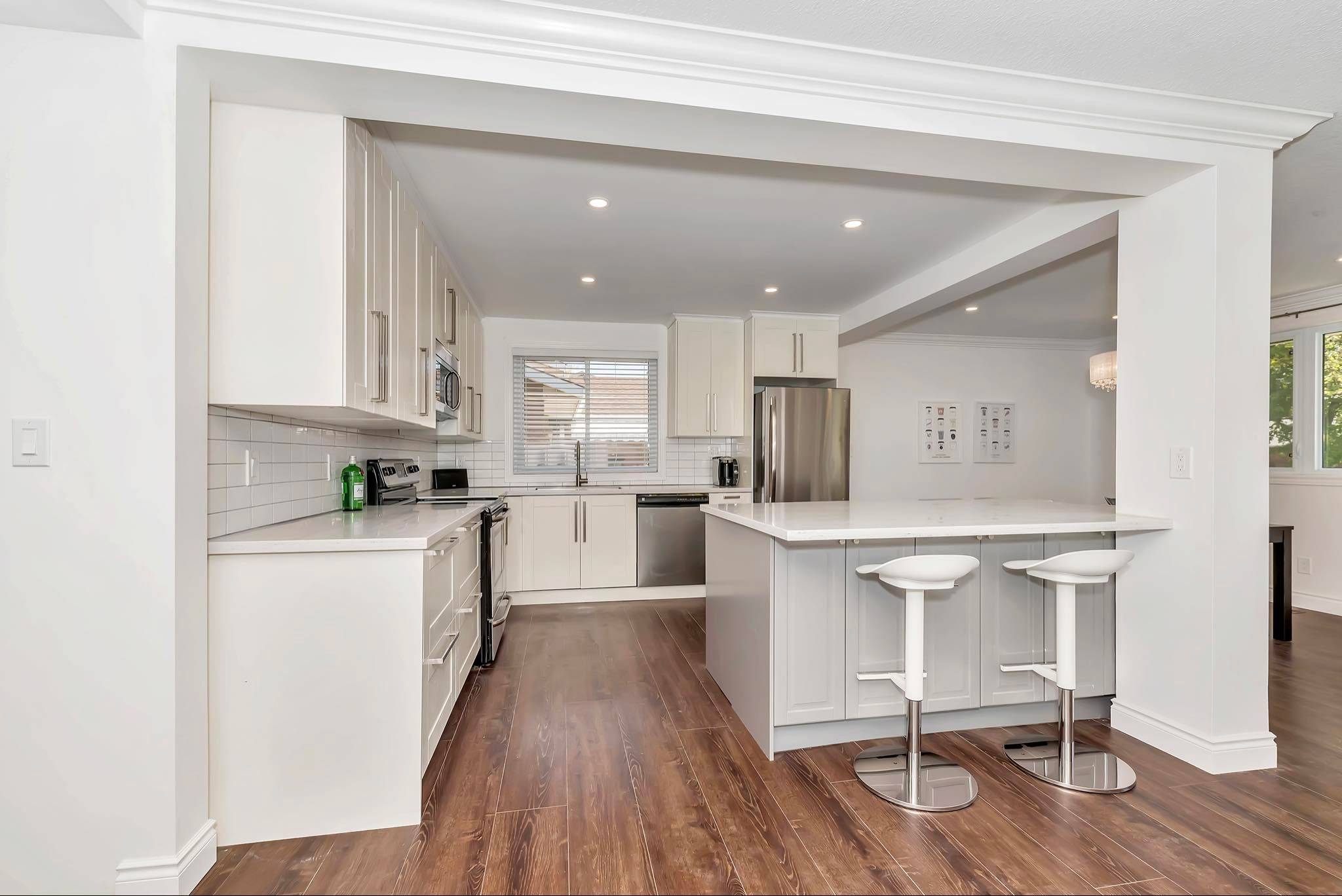 Hamilton, ON L9C 2L7,24 Darlington DR