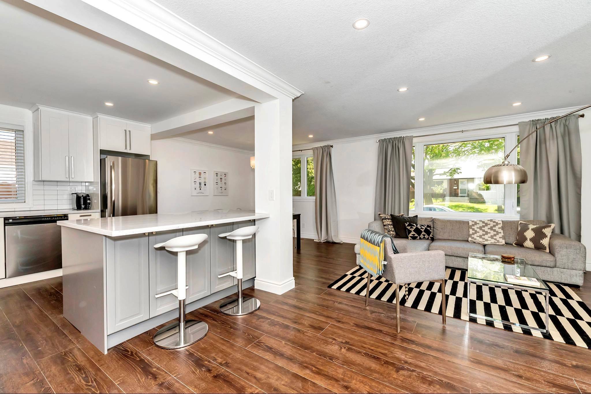 Hamilton, ON L9C 2L7,24 Darlington DR