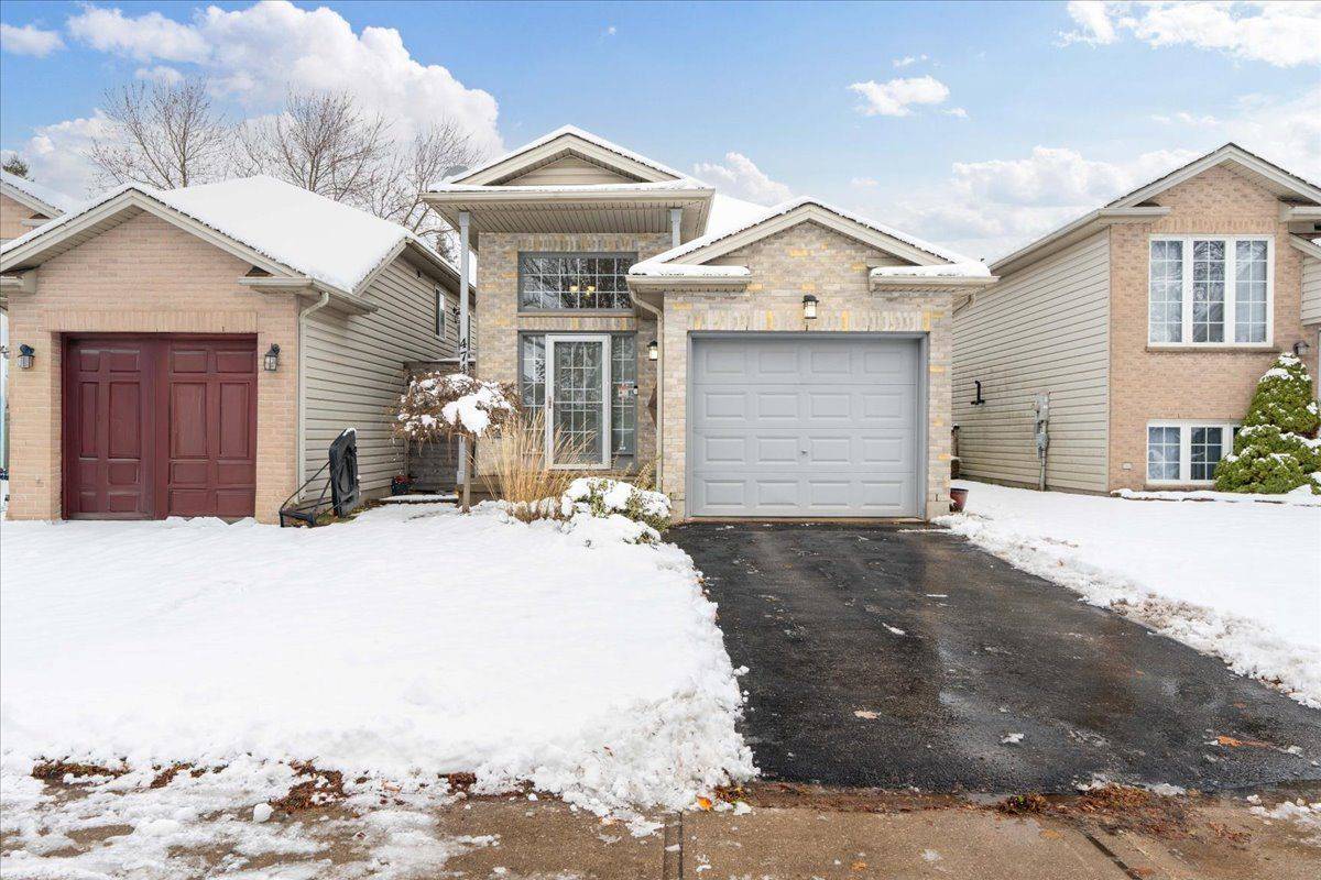 London East, ON N5V 5G6,474 Exmouth CIR