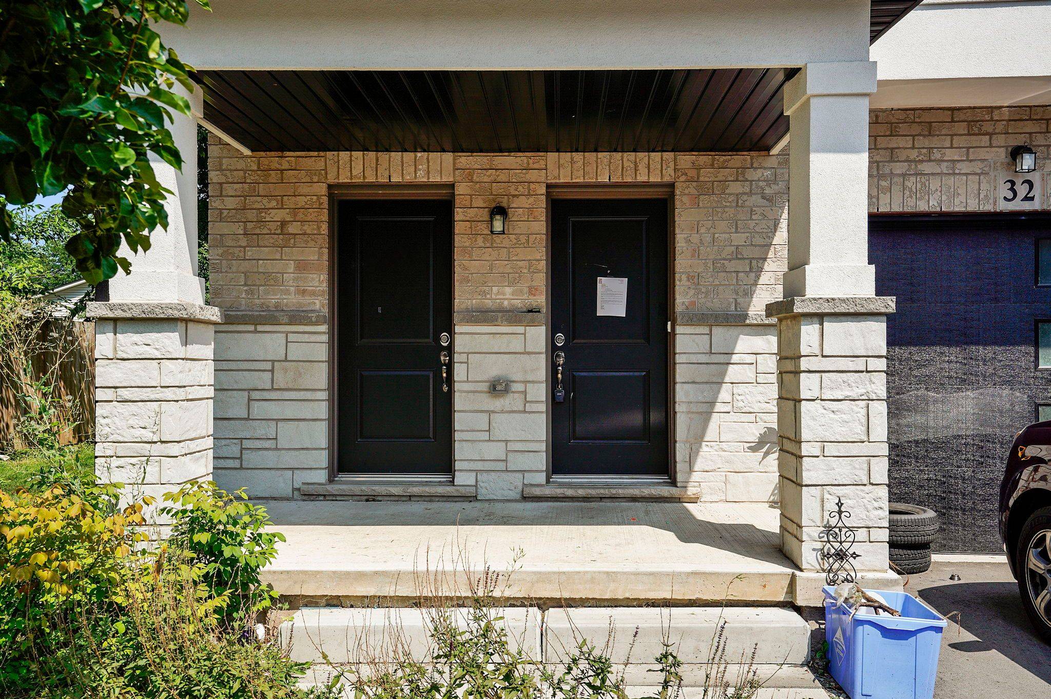 Welland, ON L3C 0J7,32 Alayche TRL