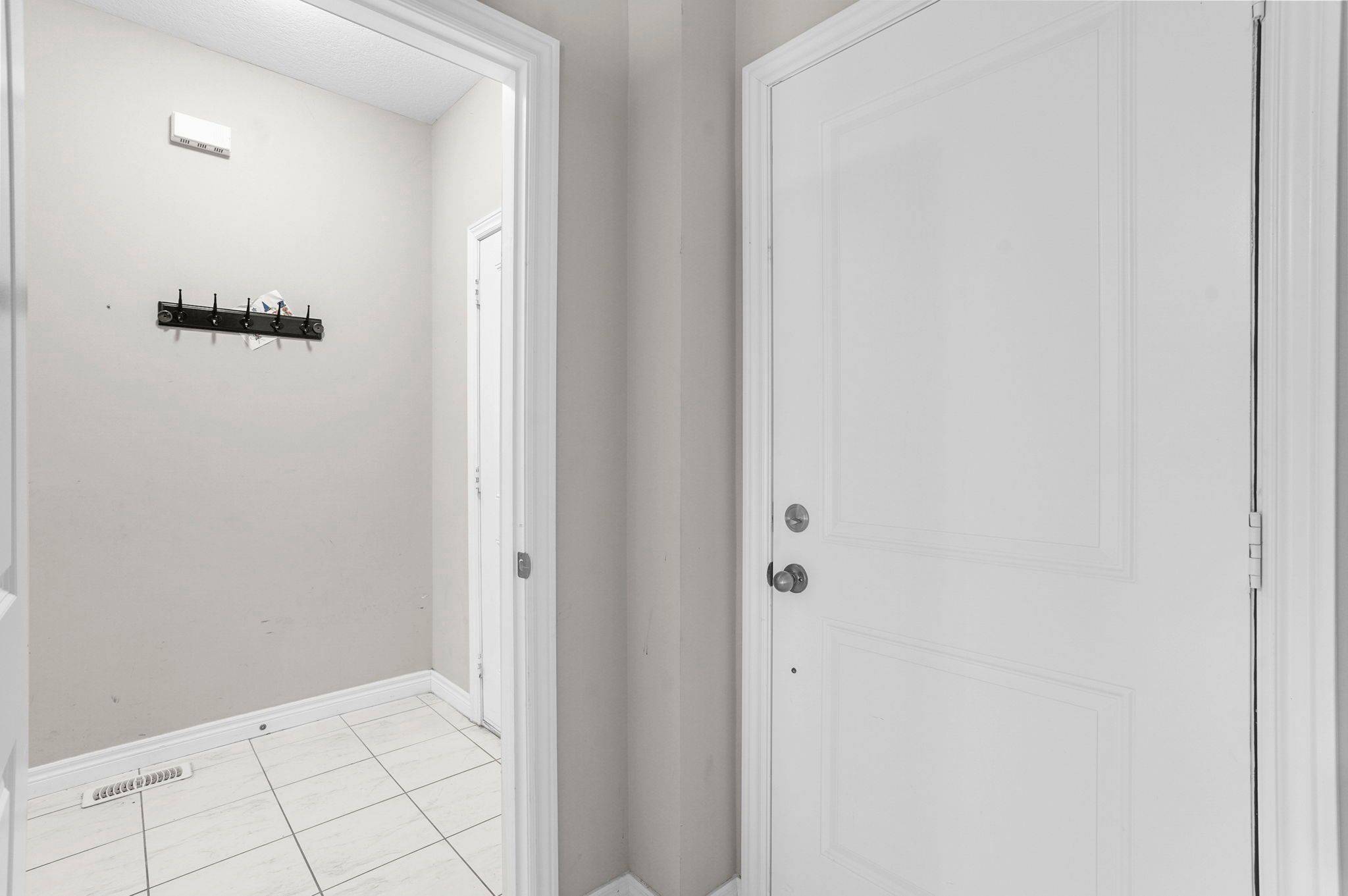 Welland, ON L3C 0J7,32 Alayche TRL