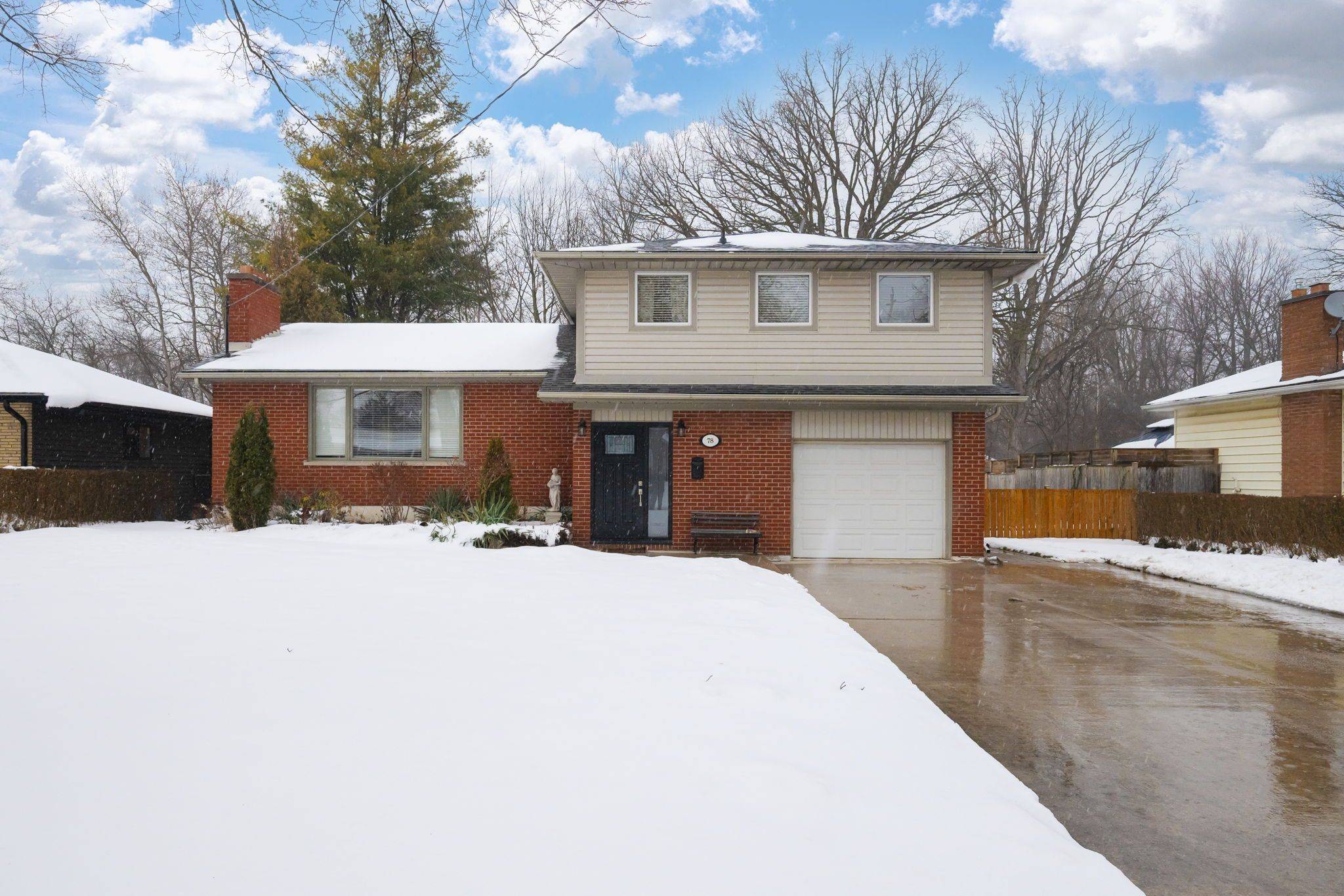 London South, ON N6P 1B5,78 Dennis AVE