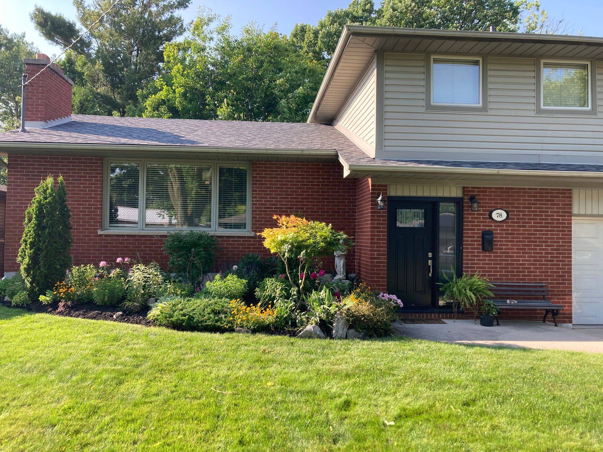 London South, ON N6P 1B5,78 Dennis AVE