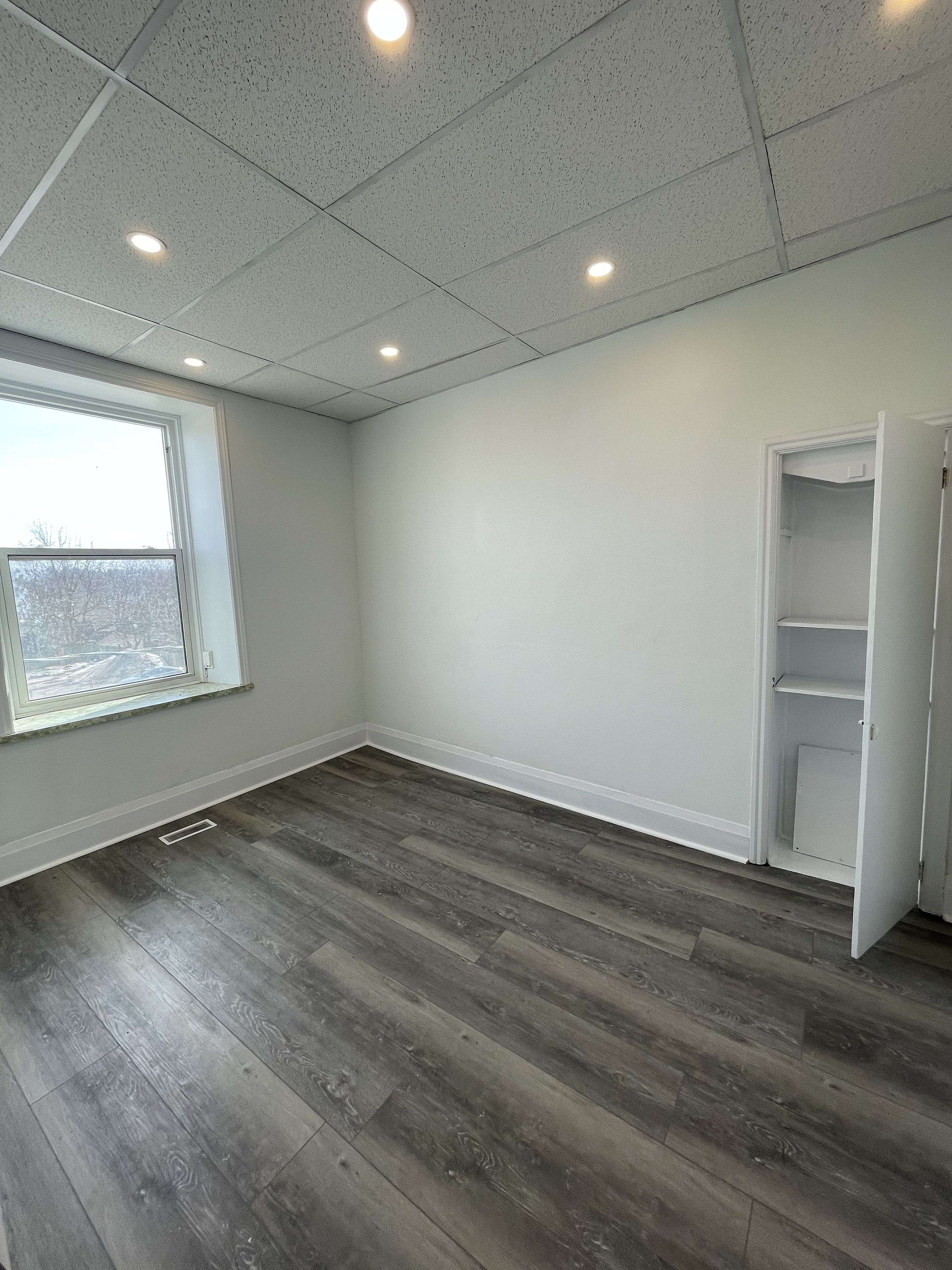 Guelph, ON N1H 4G8,21 Gordon ST #5