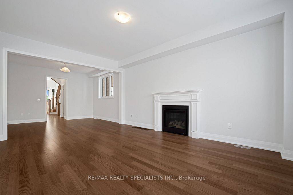 Woodstock, ON N4T 0N7,835 Queenston BLVD