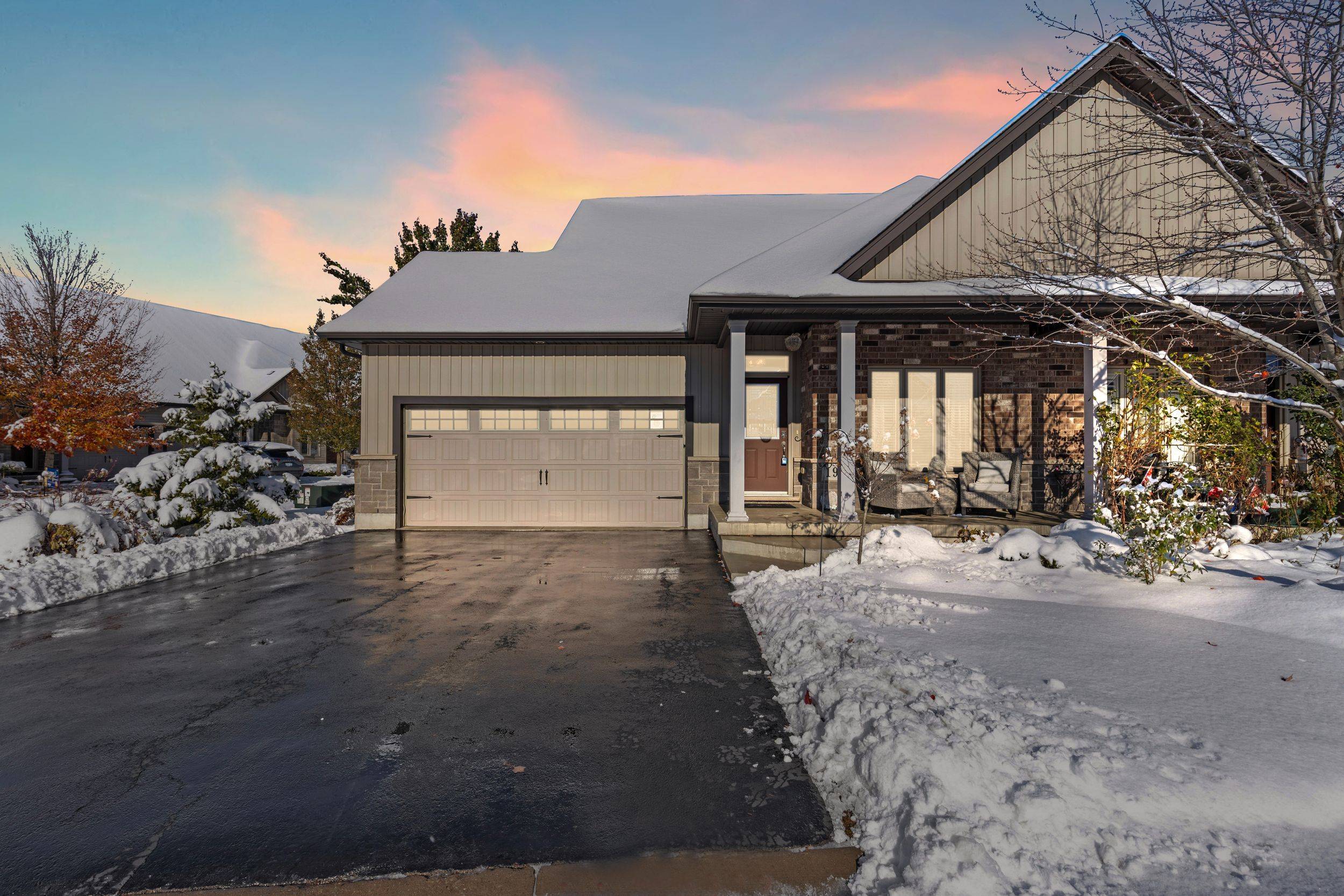 Niagara Falls, ON L2H 0G3,9440 Eagle Ridge DR #19