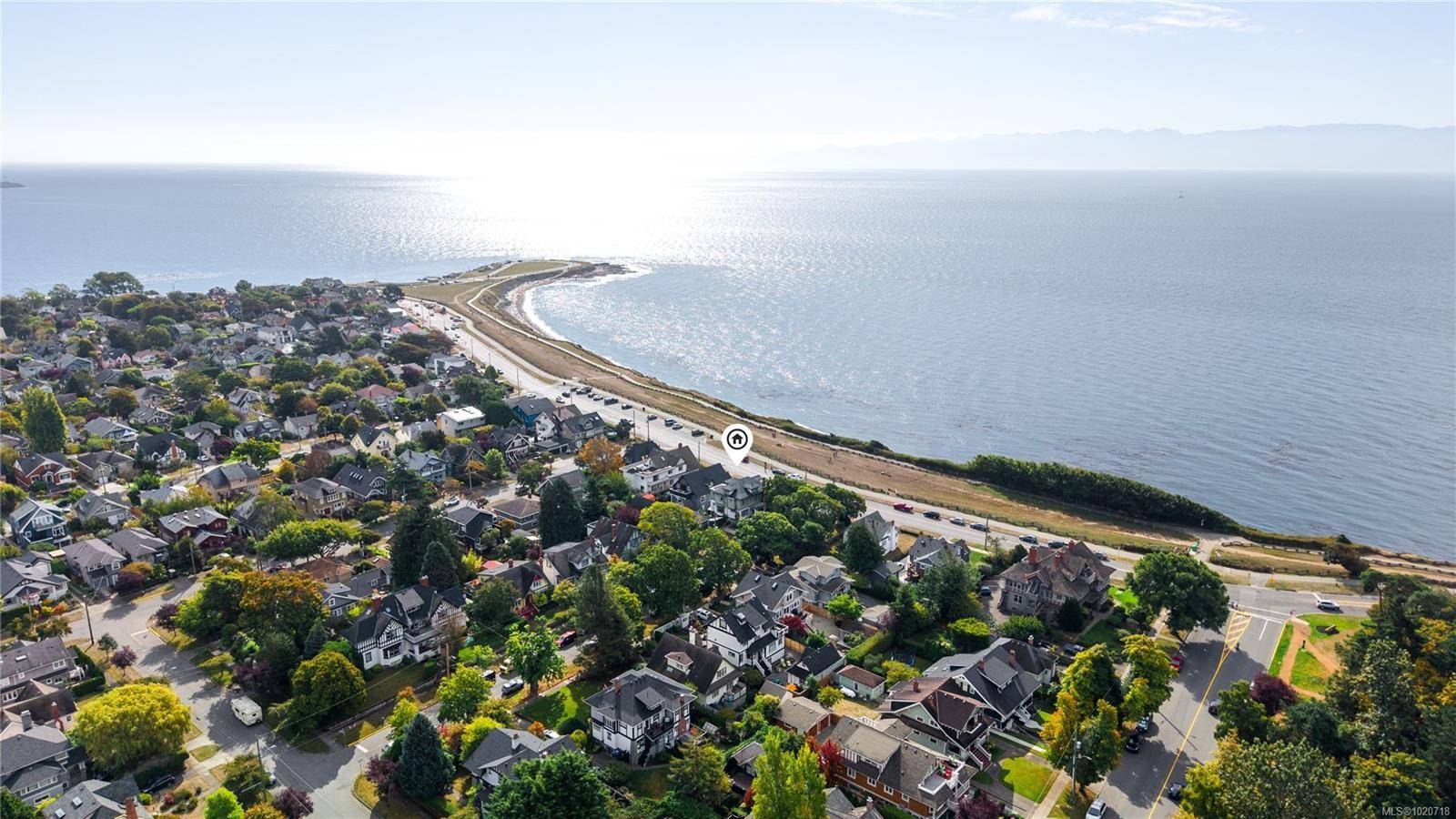 Victoria, BC V8V 1B9,1124 Dallas Rd