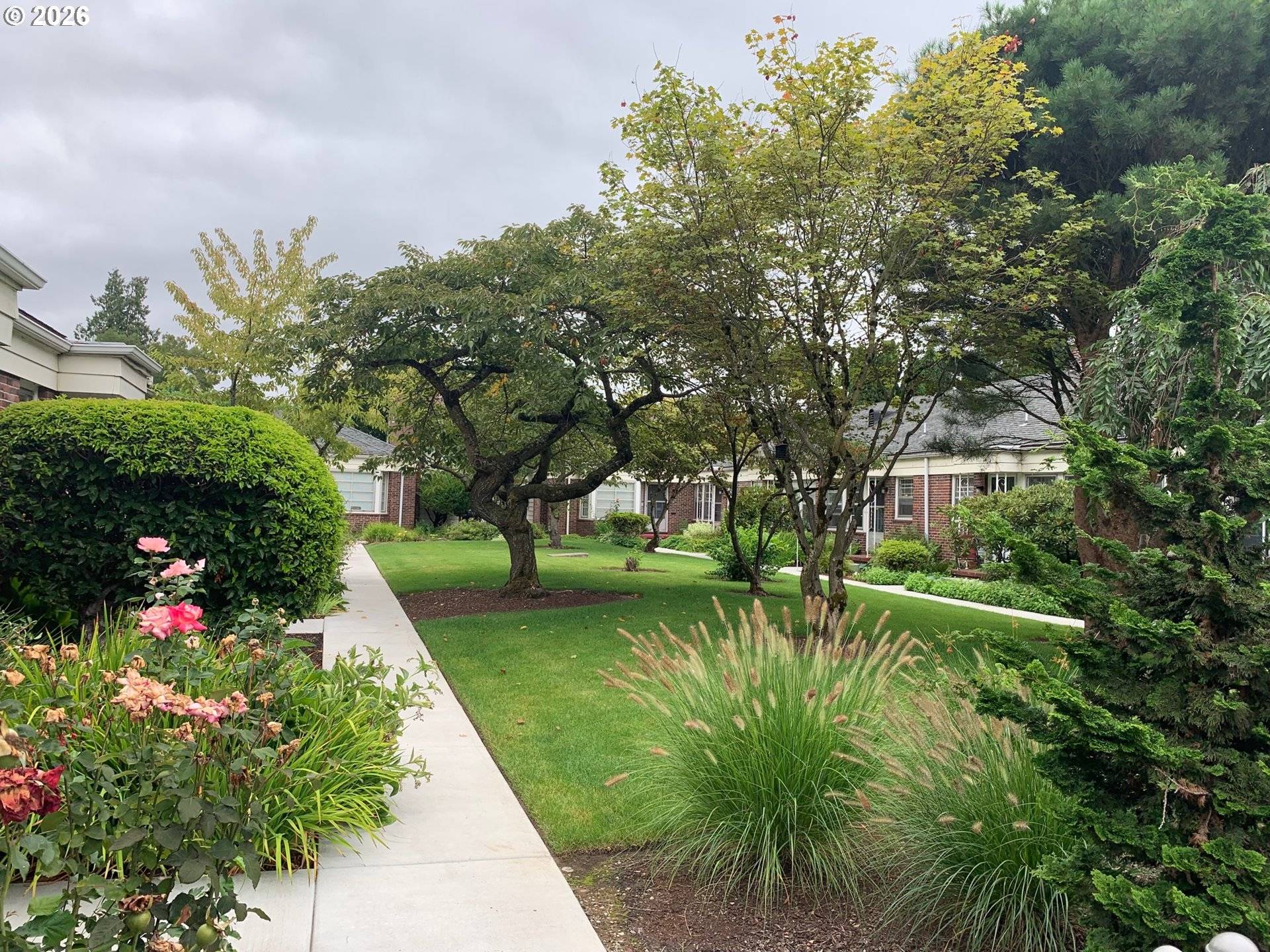 Portland, OR 97214,610 SE CESAR E CHAVEZ BLVD