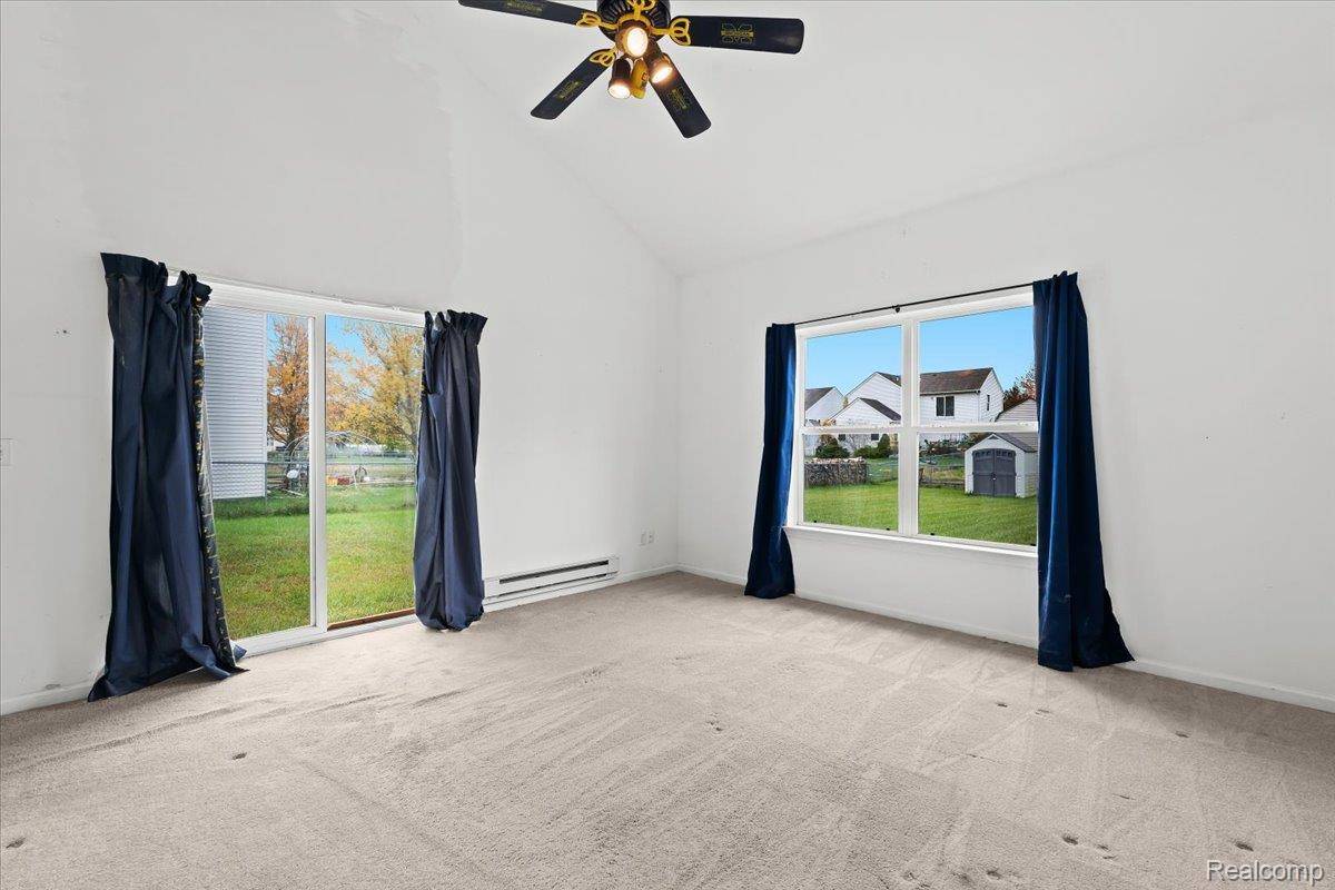 Ypsilanti, MI 48197,7140 Maplelawn DR