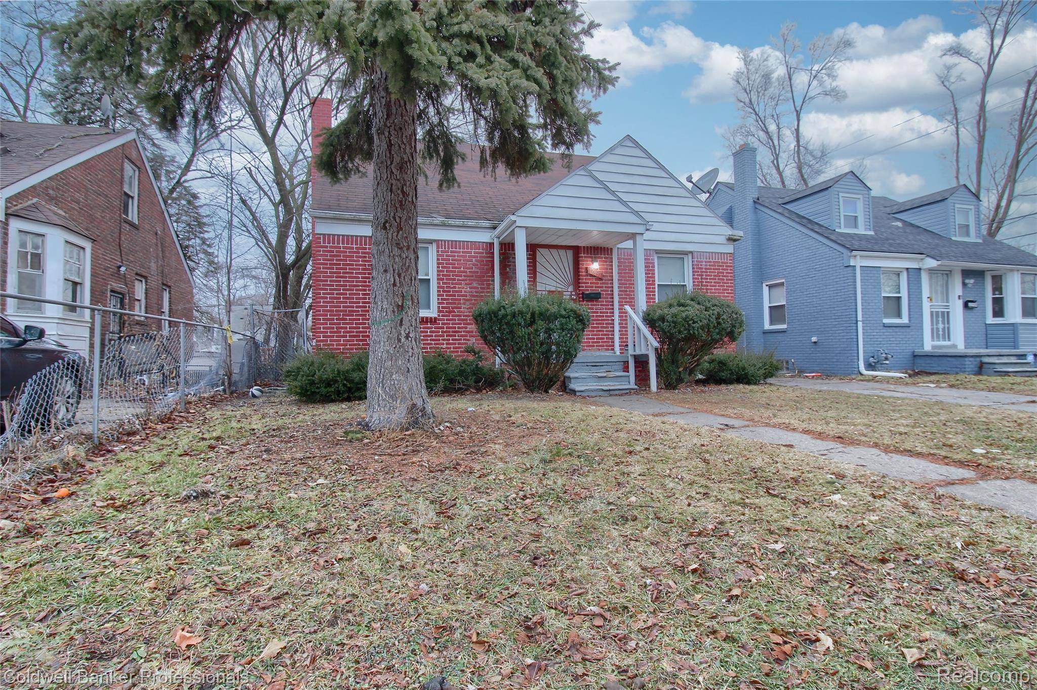 Detroit, MI 48224,12897 Riad ST