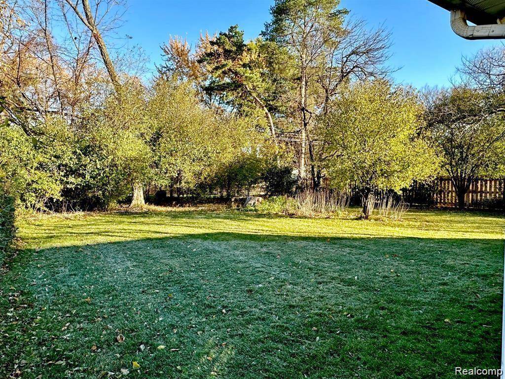 Royal Oak, MI 48073,4302 SHERIDAN DR