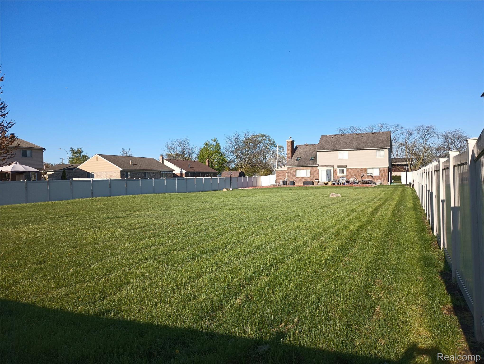 Southgate, MI 48195,15450 Reeck RD