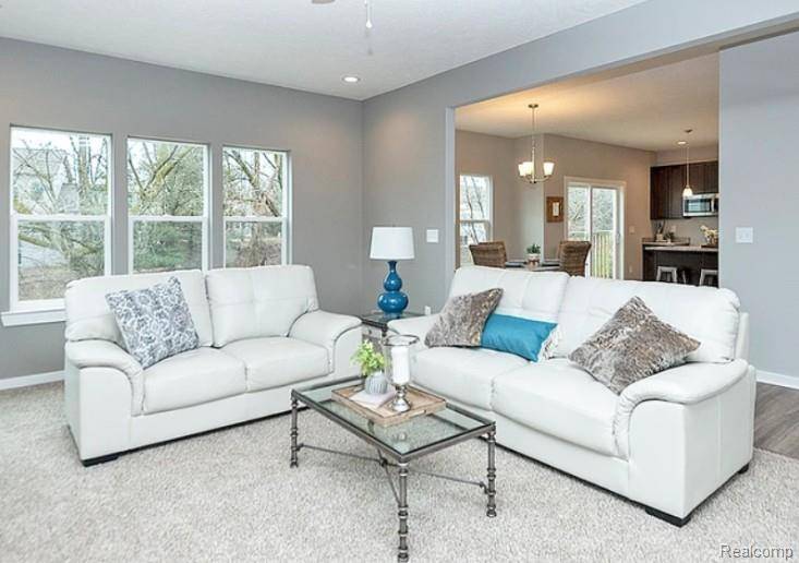 Owosso, MI 48867,553 W Wildwood DR