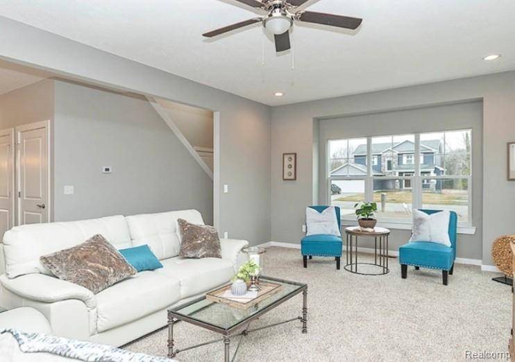 Owosso, MI 48867,553 W Wildwood DR