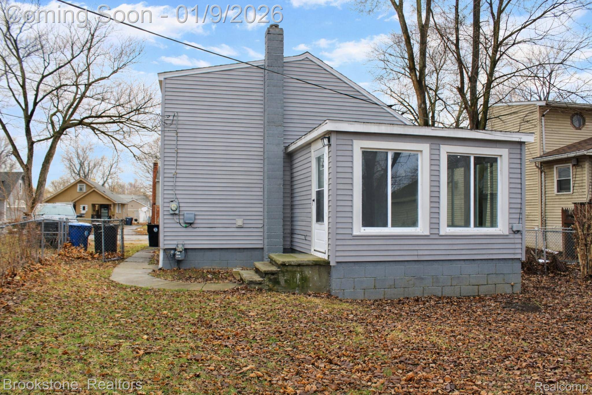 Redford, MI 48240,19369 Wakenden