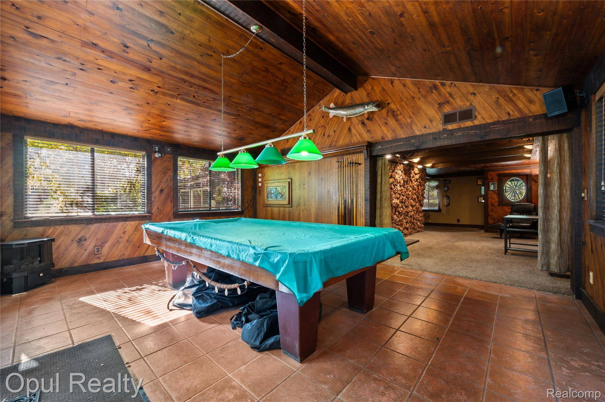 Romulus, MI 48174,12325 Hannan RD