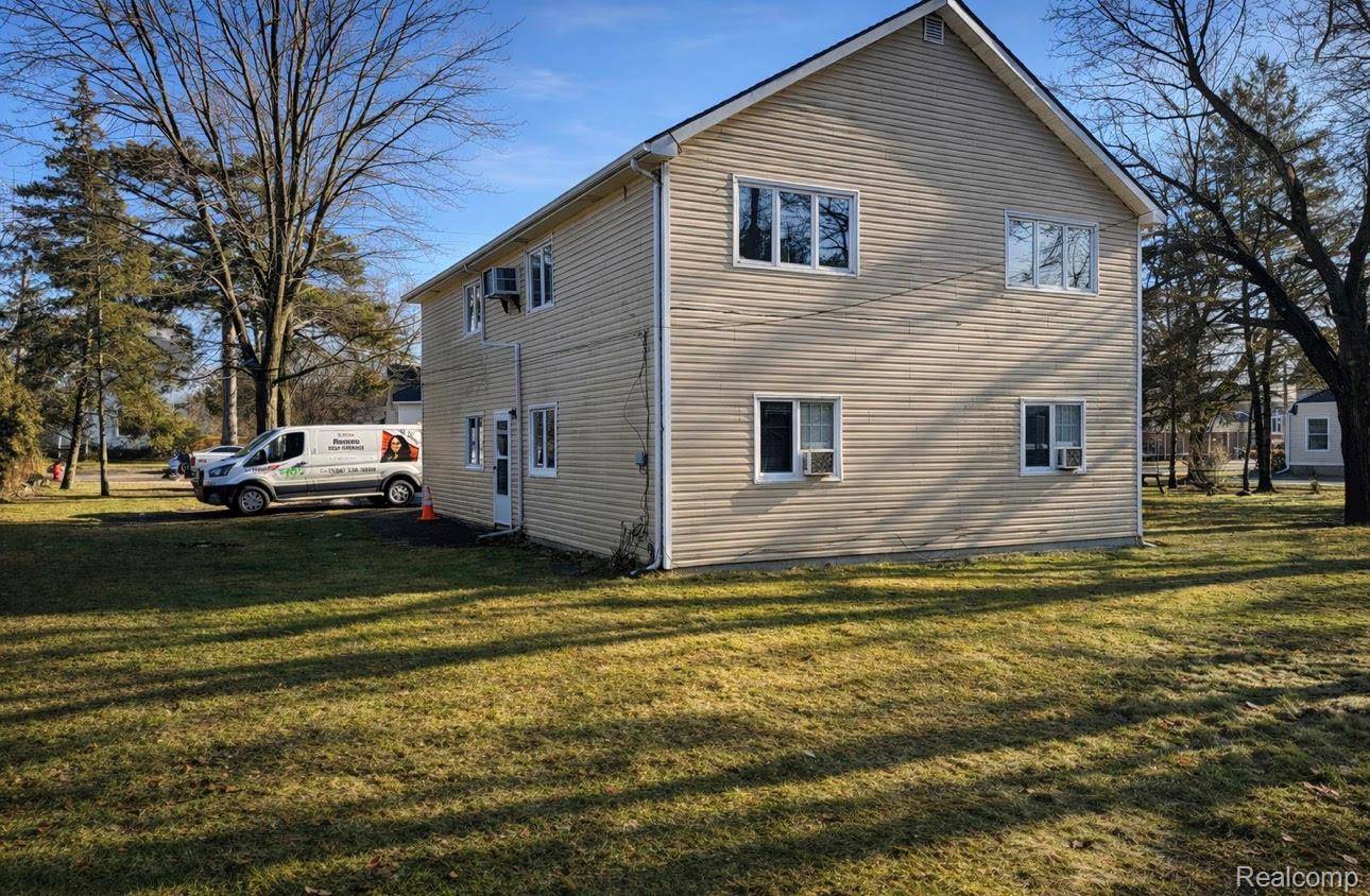 Armada, MI 48005,74035 CHURCH UNIT 4 ST