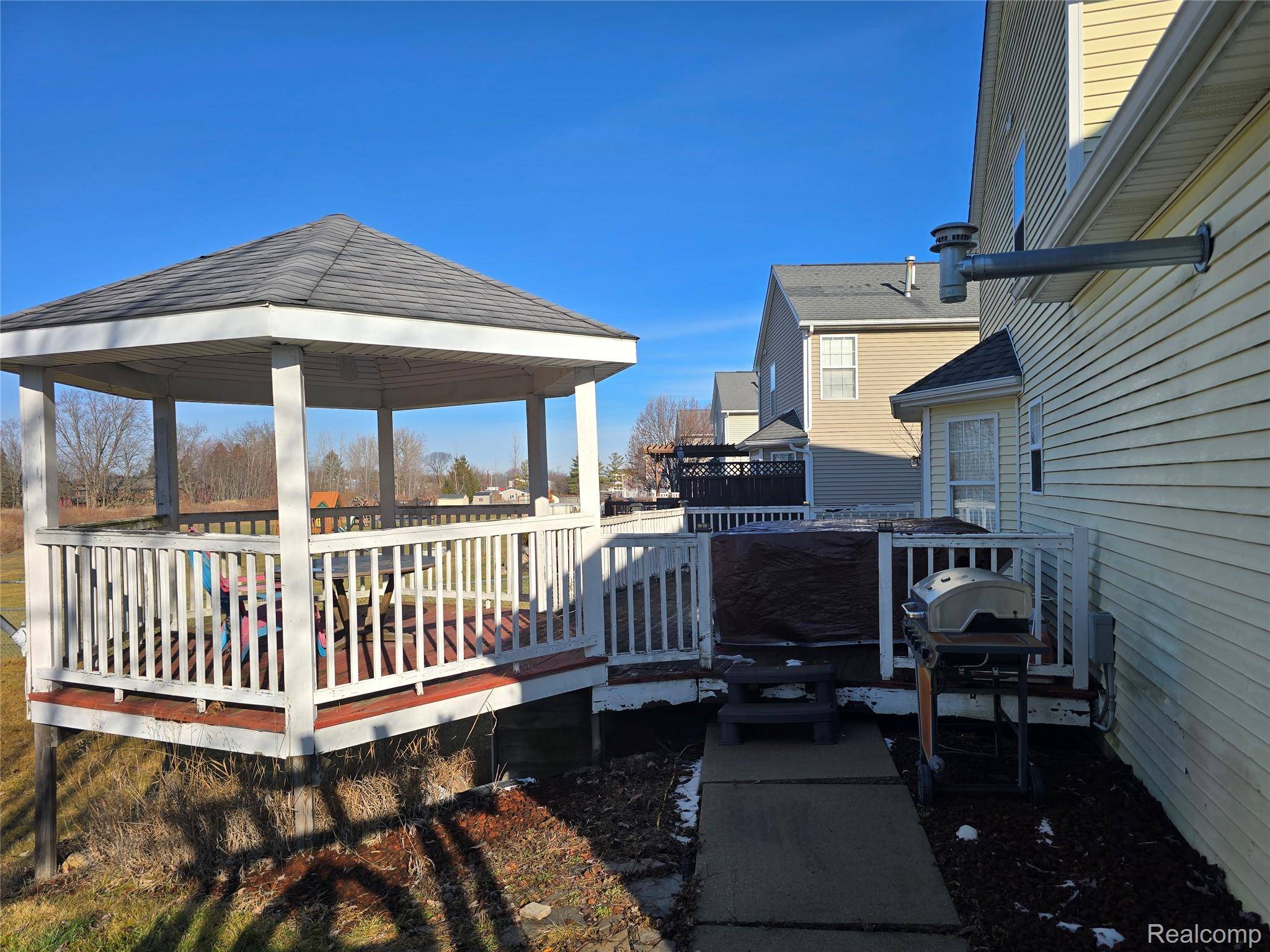 Linden, MI 48451,13046 Stony Brook PASS