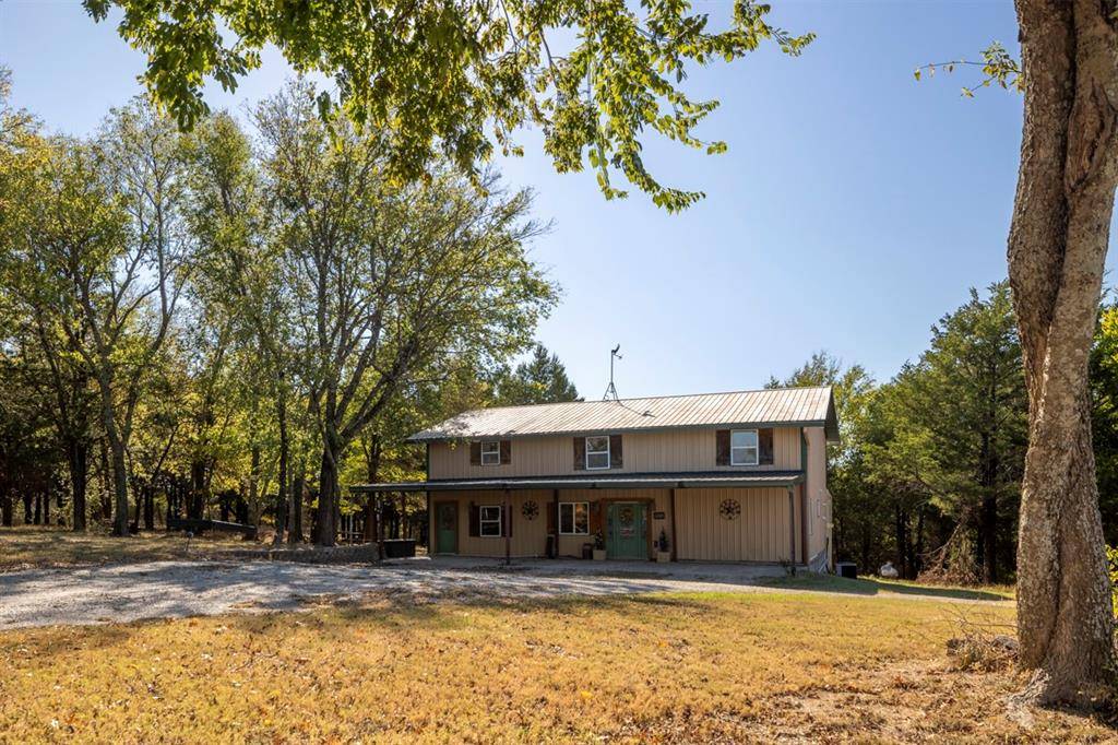 Bonham, TX 75418,1229 County Road 3105