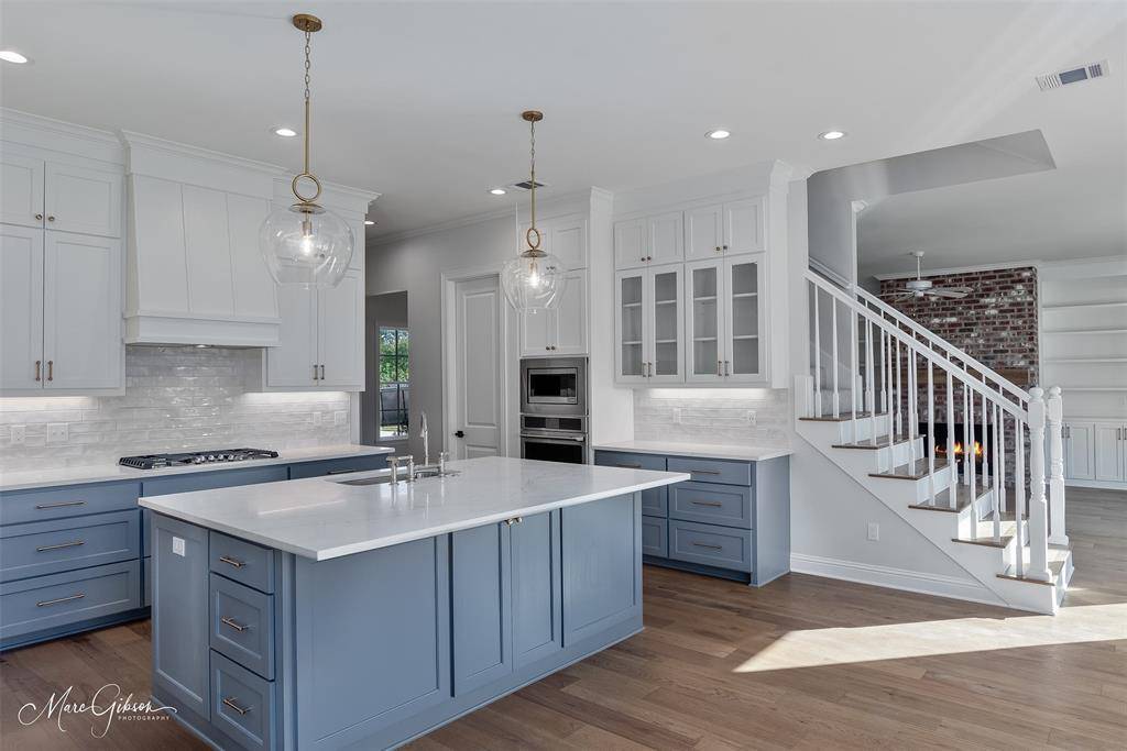 Shreveport, LA 71106,9827 Canebrake Lane