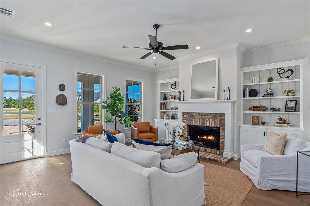 Shreveport, LA 71106,9847 Canebrake Lane