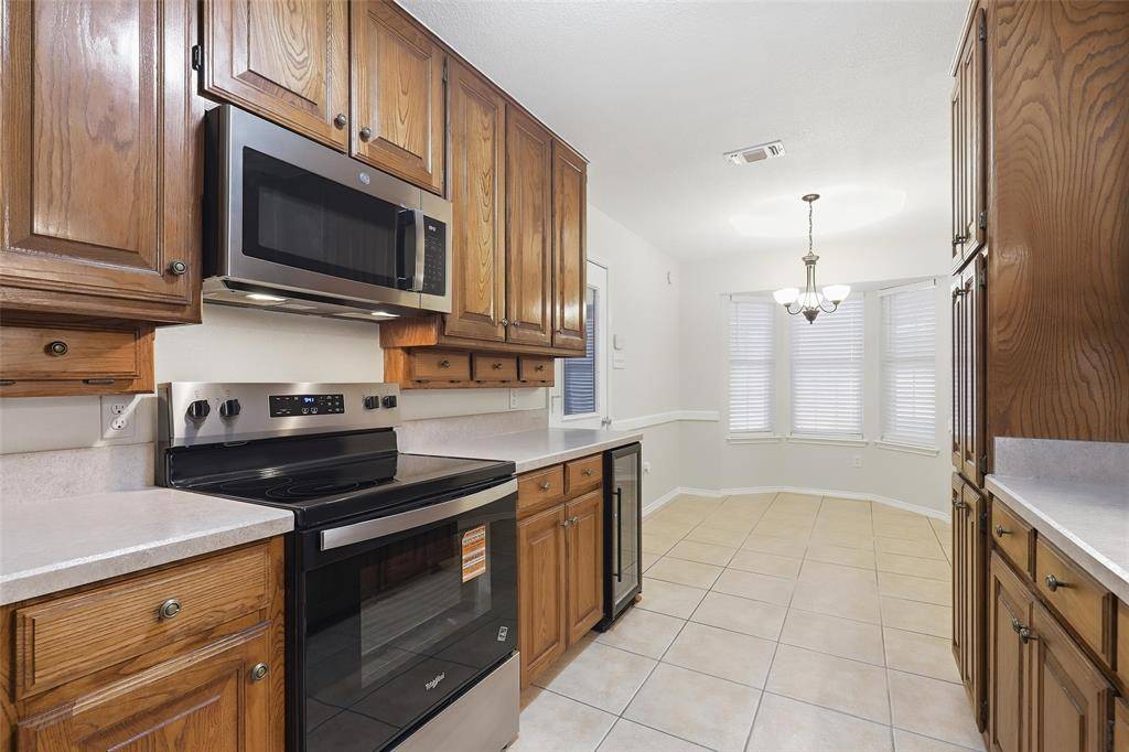 Burleson, TX 76028,508 Arbor Lane