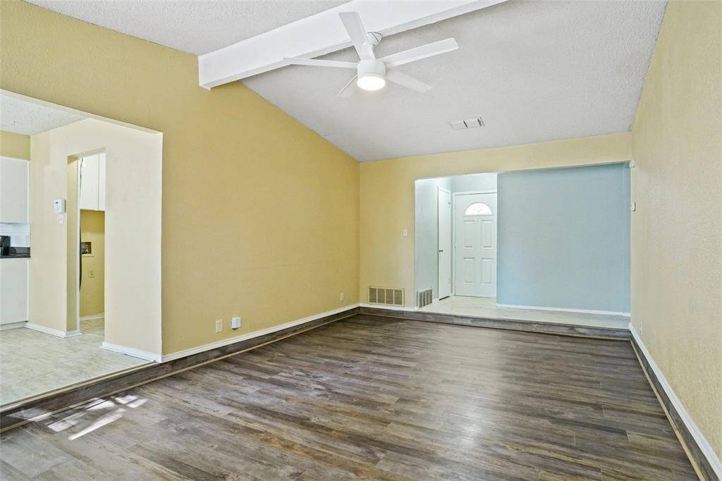 Watauga, TX 76148,6116 Mackneal Trail