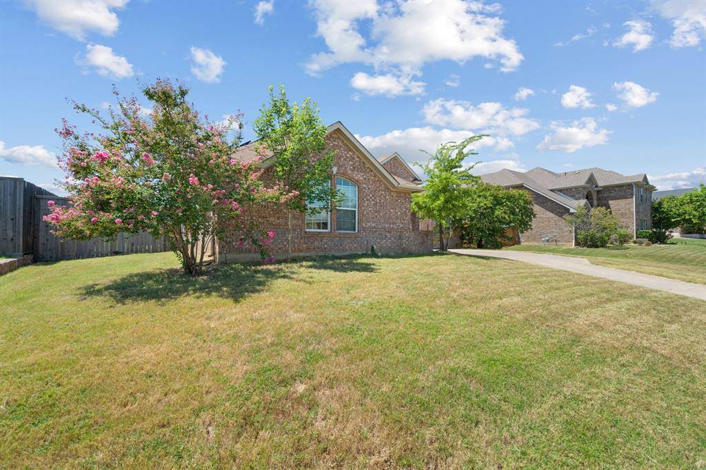 Kennedale, TX 76060,1030 Estates Drive