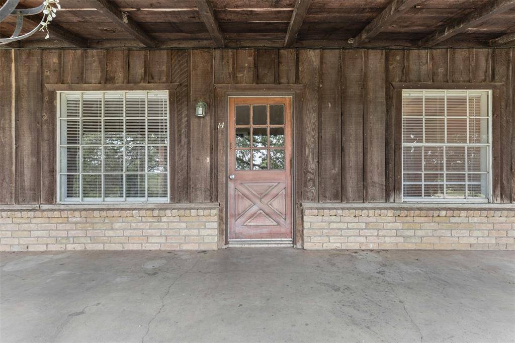 Granbury, TX 76049,2530 E US Highway 377 #20