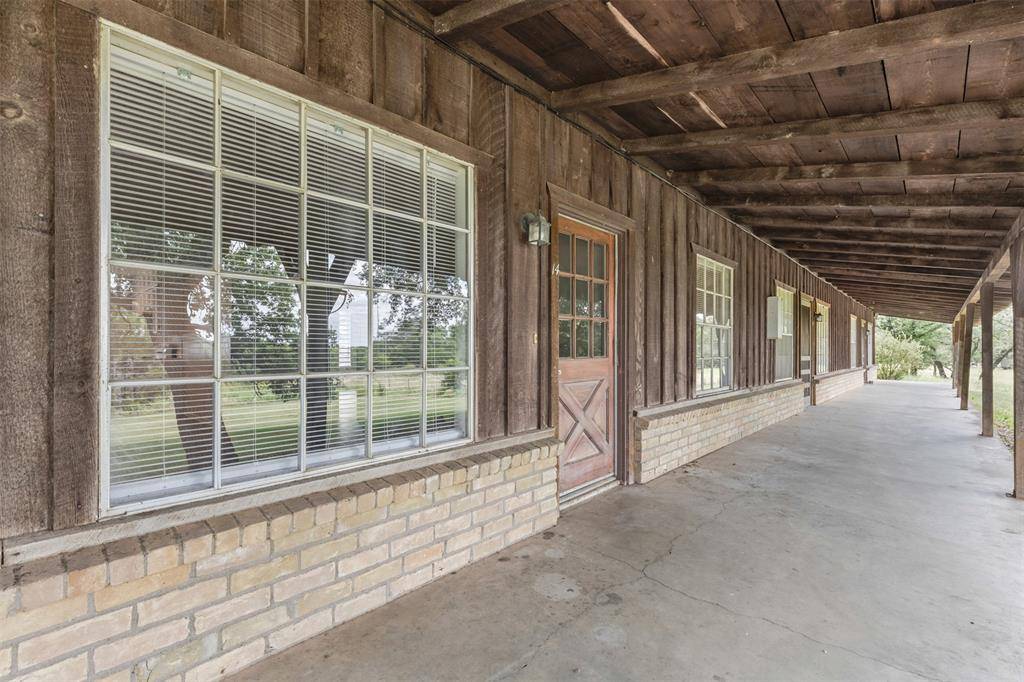 Granbury, TX 76049,2530 E US Highway 377 #20