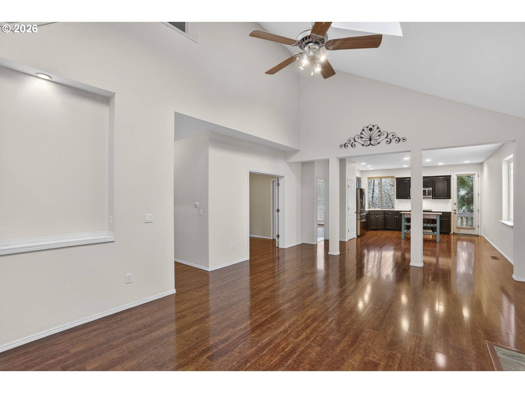 Wilsonville, OR 97070,7518 SW ROANOKE DR