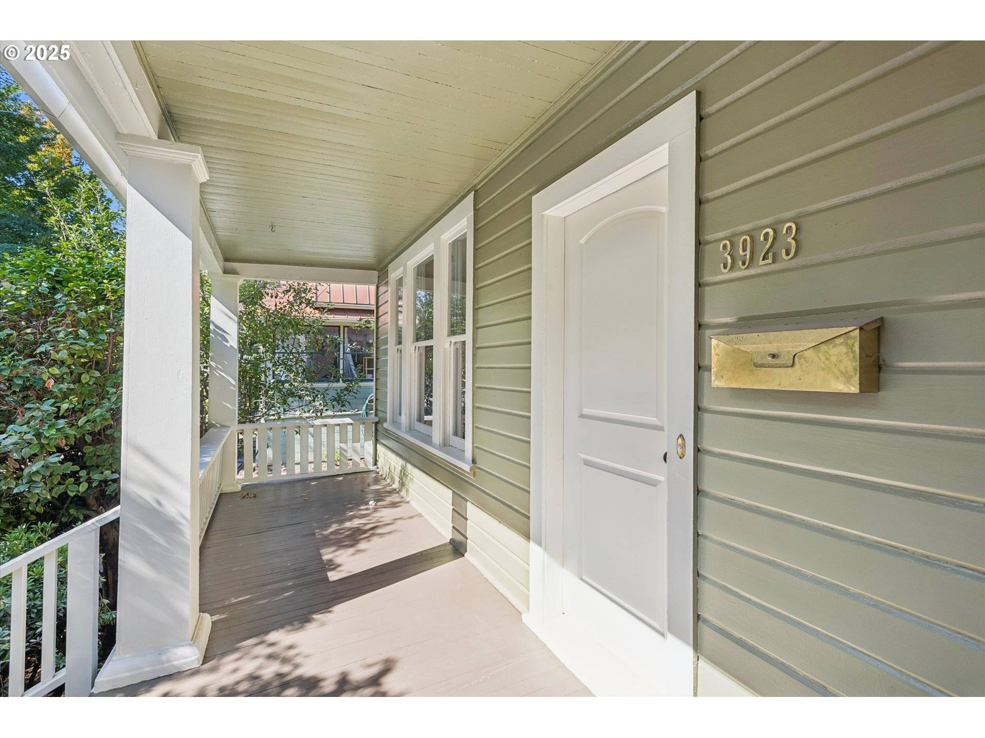 Portland, OR 97214,3923 SE MAIN ST