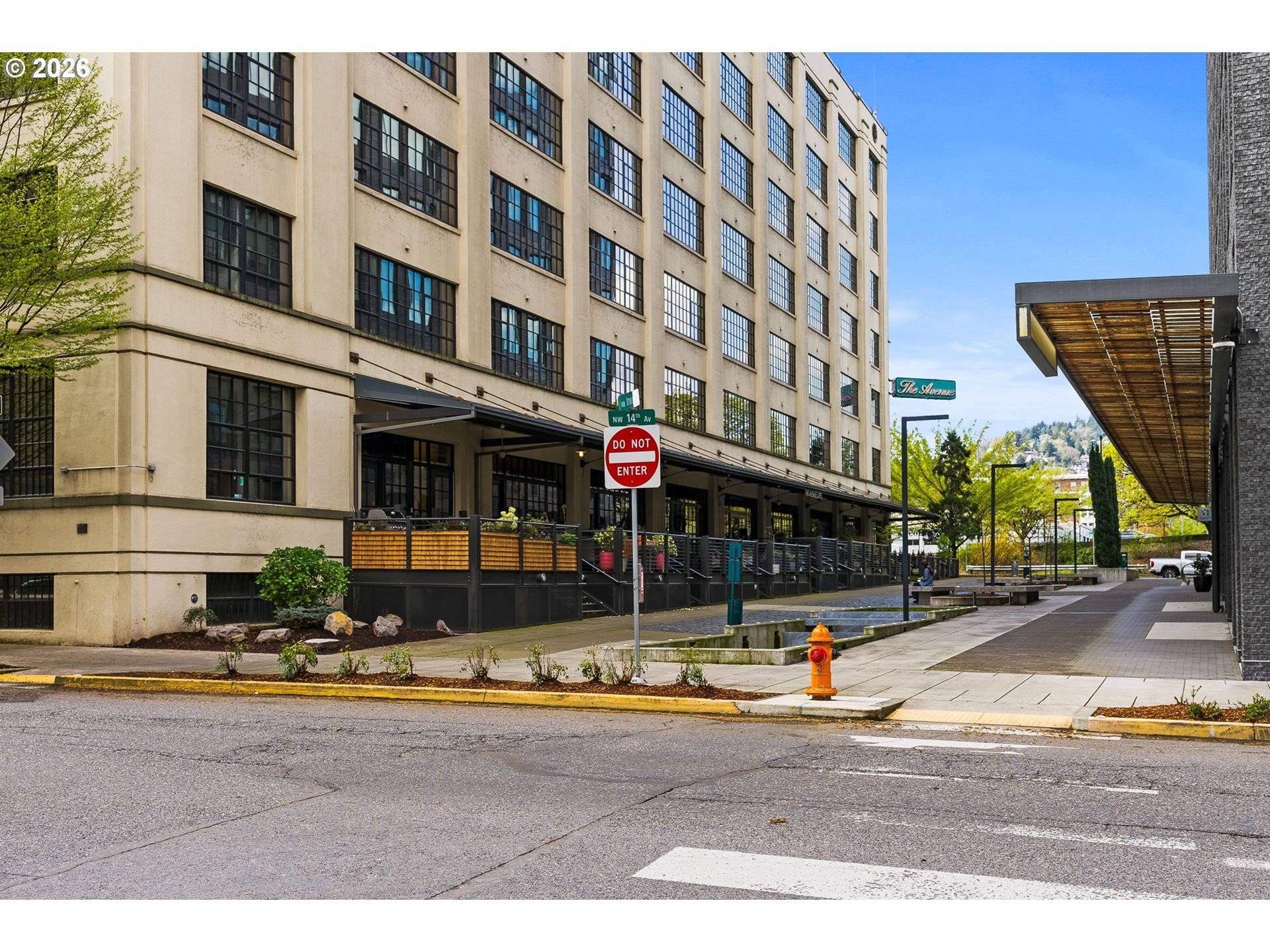 Portland, OR 97209,1400 NW IRVING ST