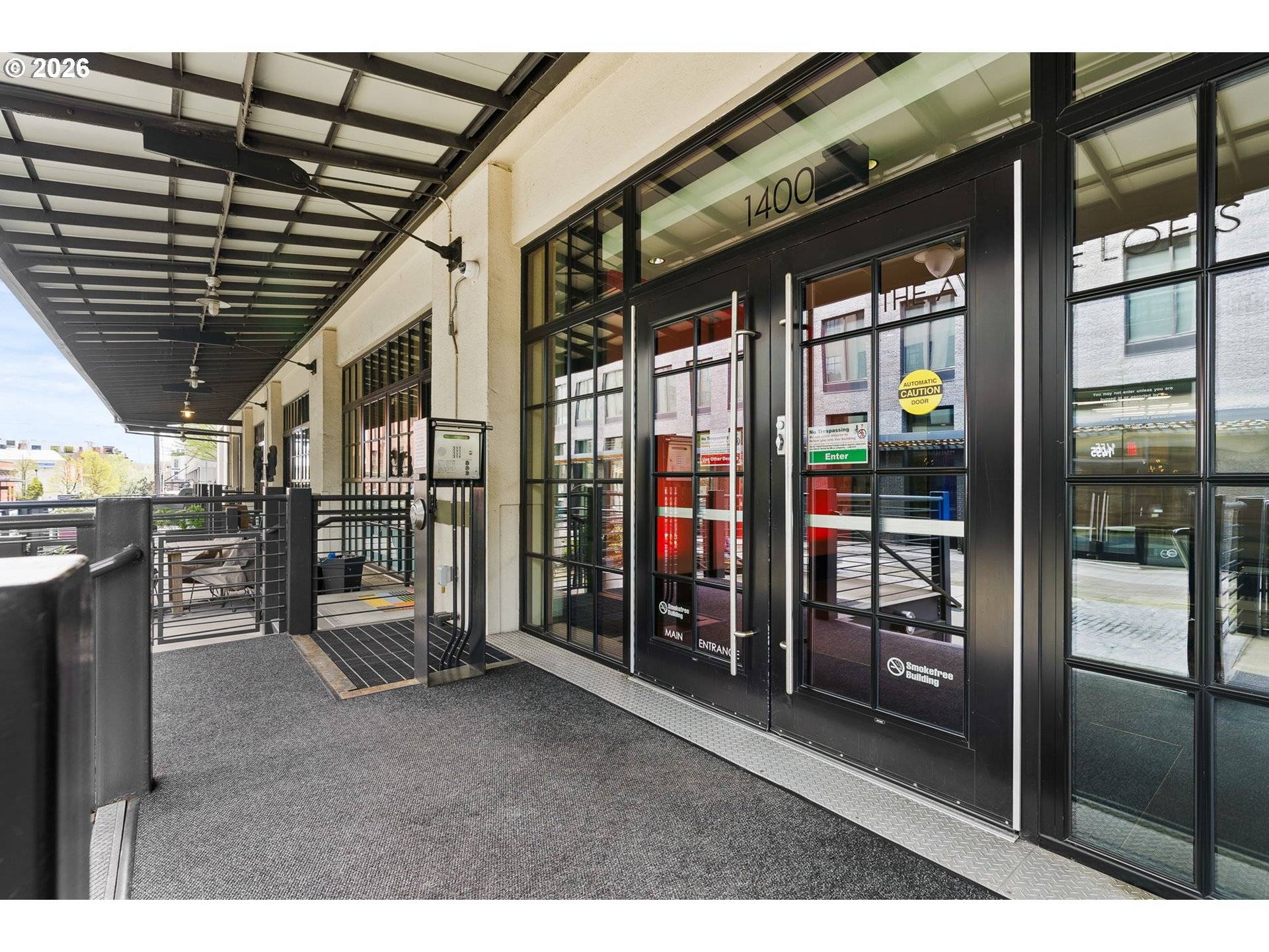 Portland, OR 97209,1400 NW IRVING ST