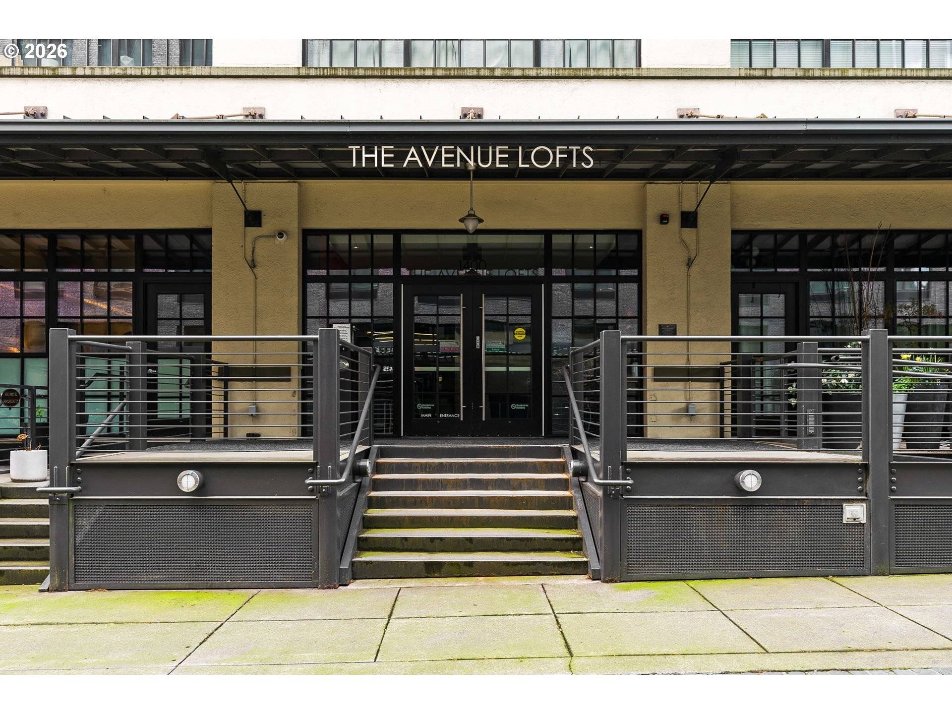 Portland, OR 97209,1400 NW IRVING ST #402