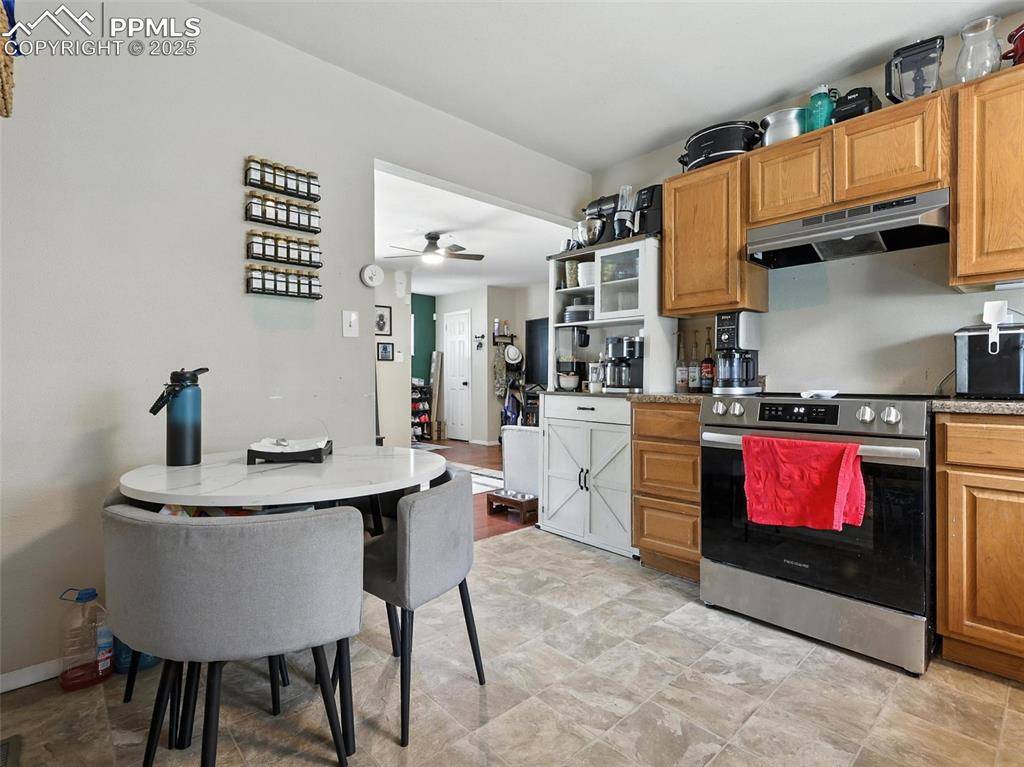 Colorado Springs, CO 80911,1504 Hallam AVE