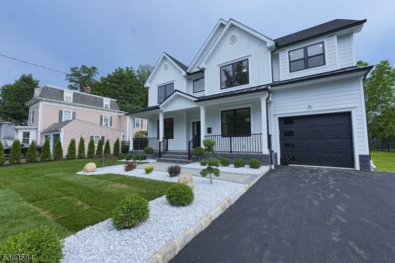 Madison Boro, NJ 07940,352 Woodland Rd