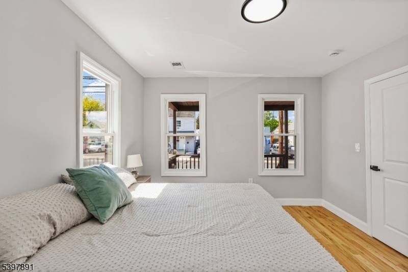 Milltown Boro, NJ 08850,91 S Main St