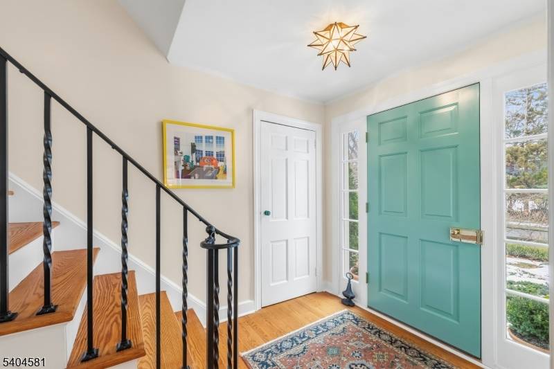 Bloomfield Twp., NJ 07003,15 Poe Ave