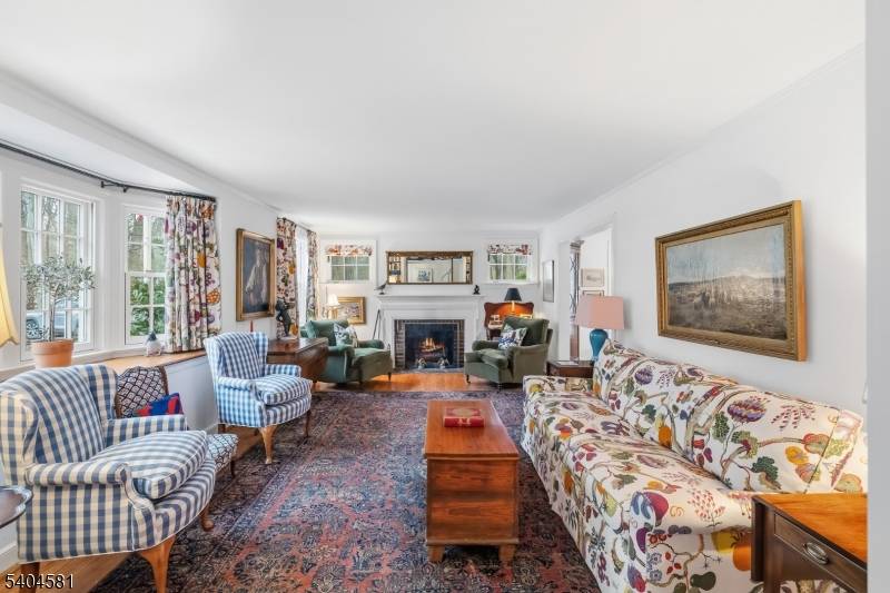 Bloomfield Twp., NJ 07003,15 Poe Ave