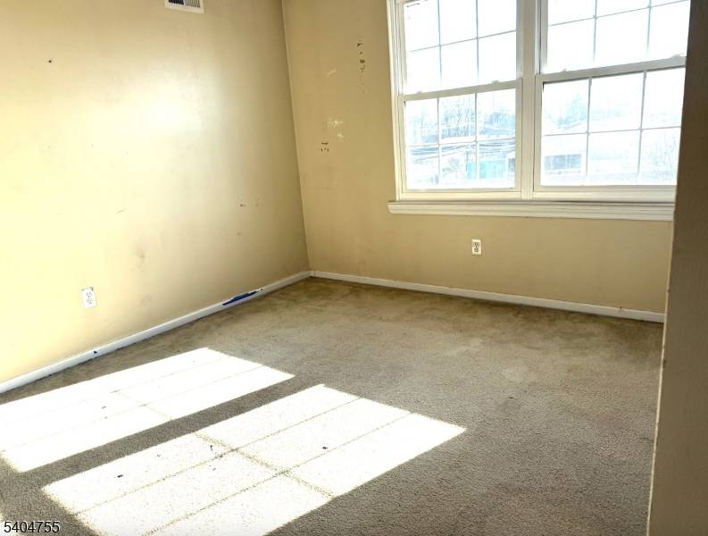 Elizabeth City, NJ 07201,566 Pennsylvania Ave