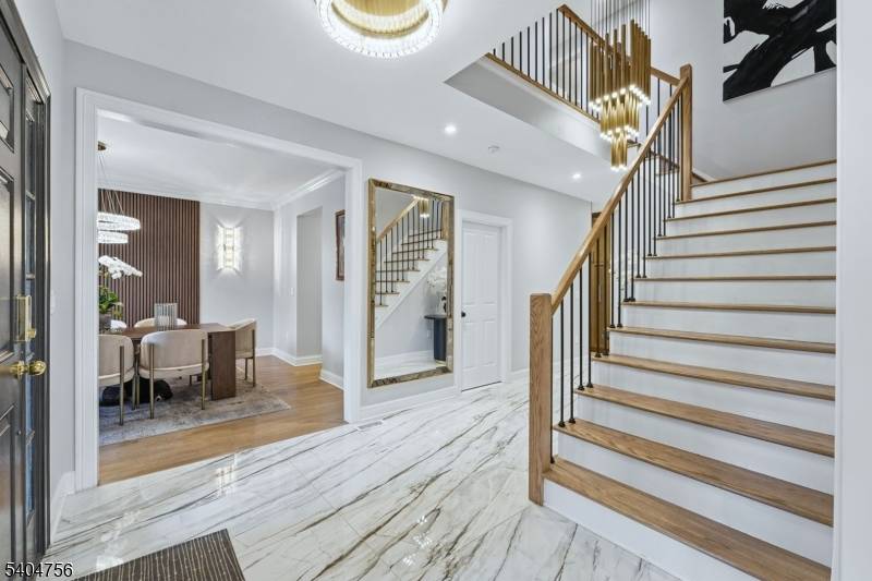 Park Ridge Boro, NJ 07656,204 Bearwoods Rd