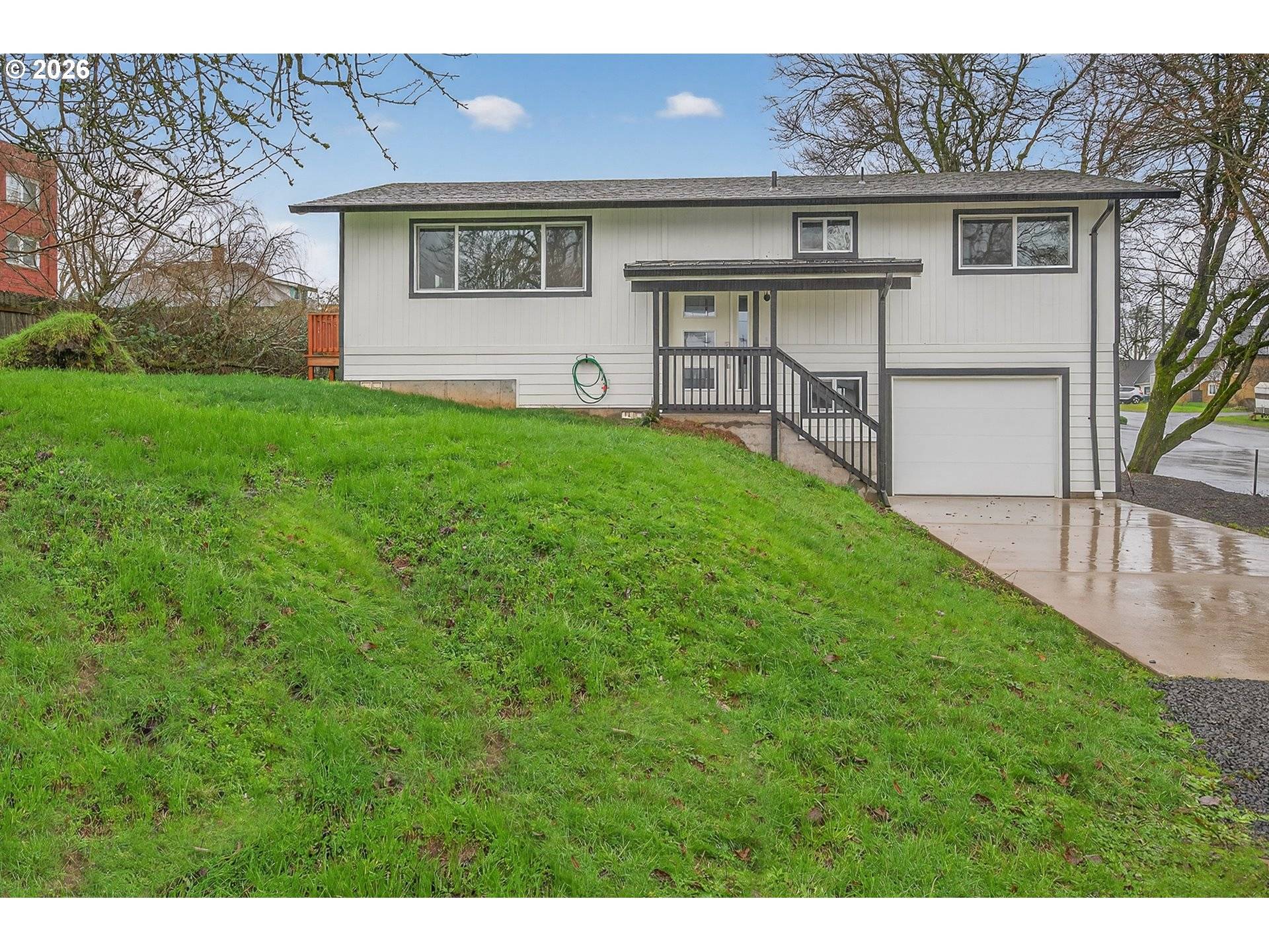 St Helens, OR 97051,271 TUALATIN ST