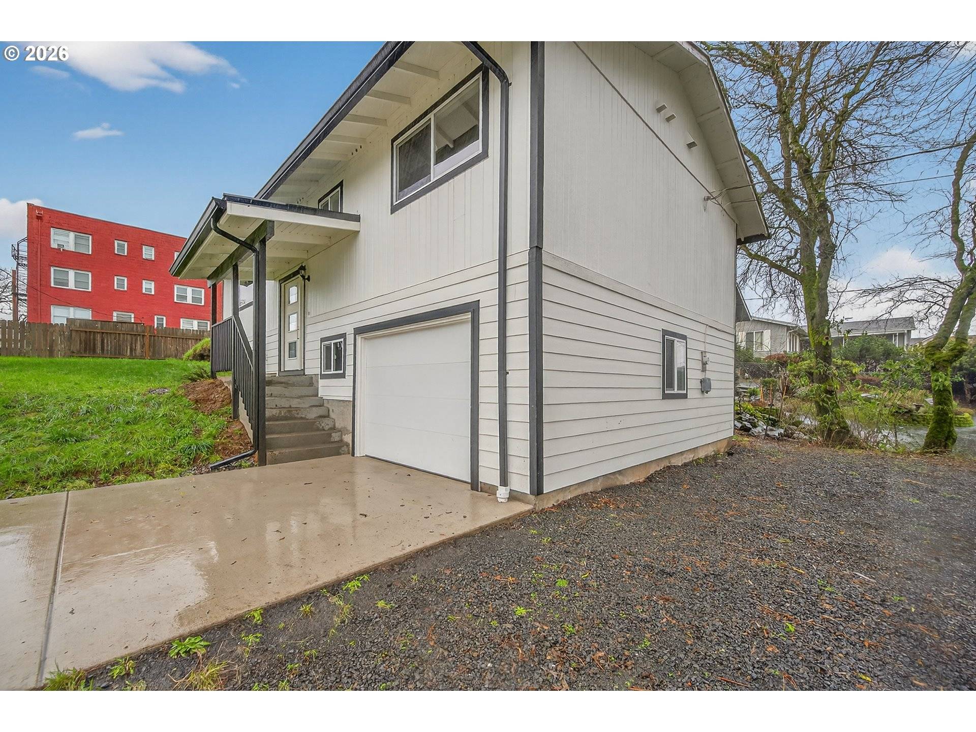 St Helens, OR 97051,271 TUALATIN ST