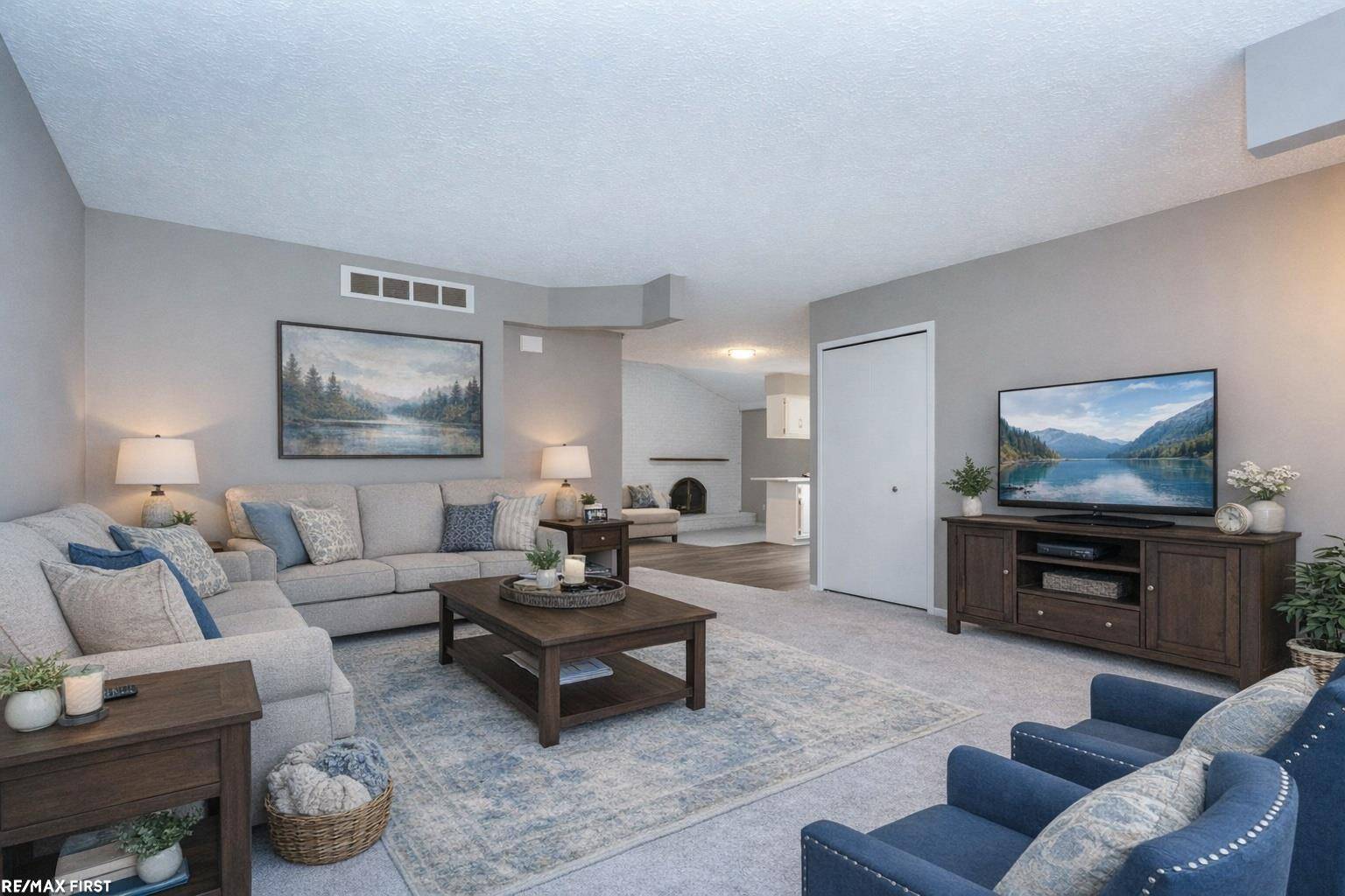 Sterling Heights, MI 48310,37216 Vernon DR