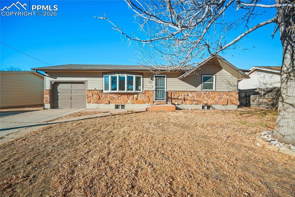 Fountain, CO 80817,521 Clearview DR