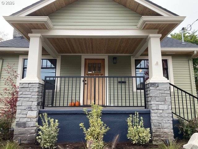 Portland, OR 97215,1715 SE 51ST AVE