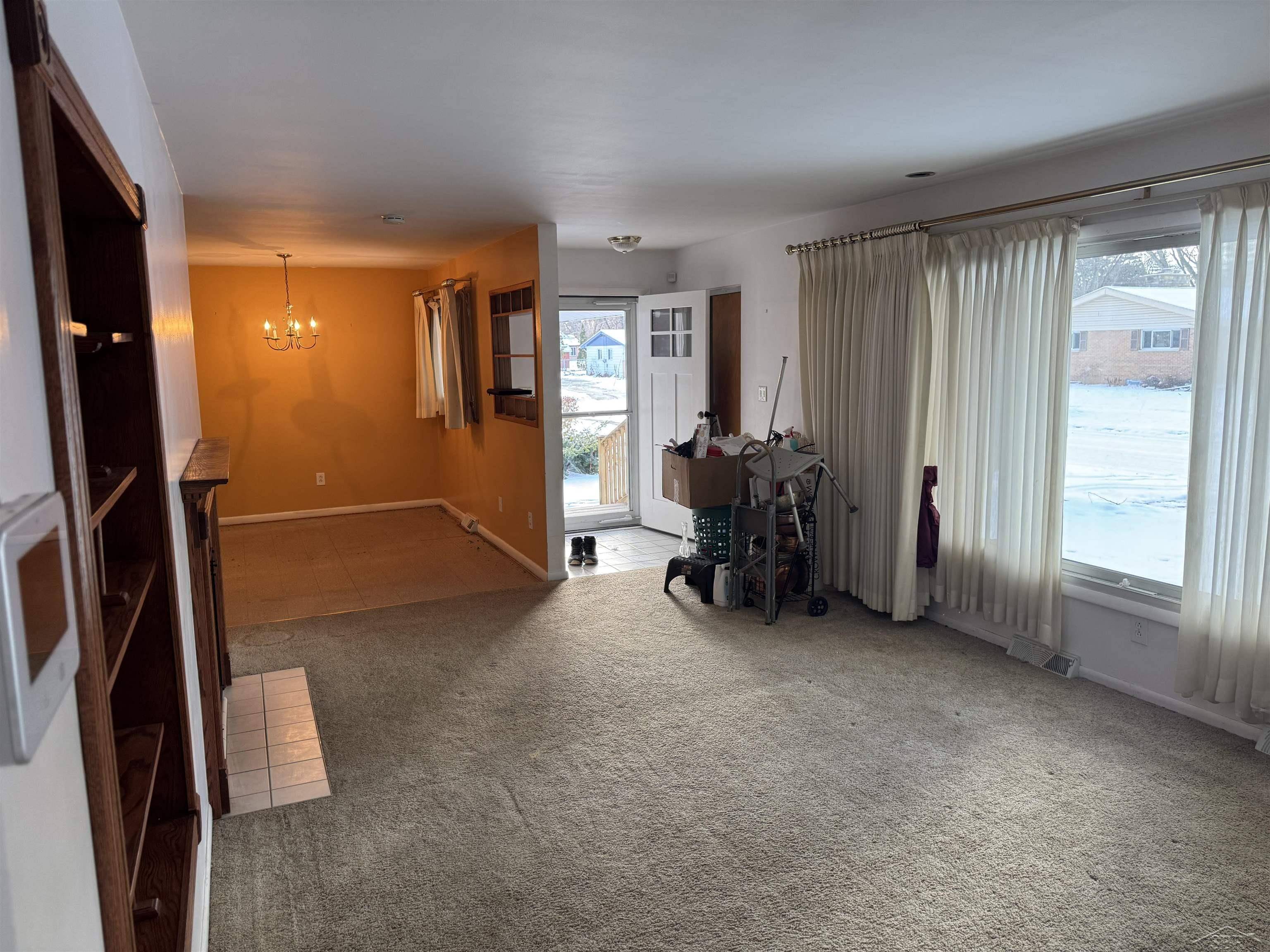 Saginaw, MI 48603,1030 Elmdale DR